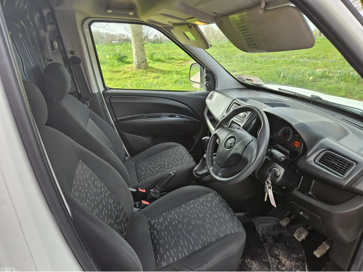 Opel Combo Van, Diesel, 2017, White