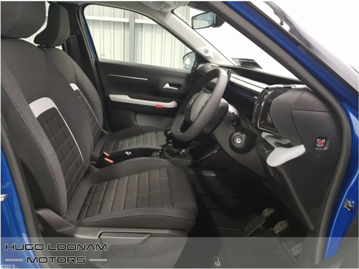 Citroen C3 Hatchback, Petrol, 2026, Blue