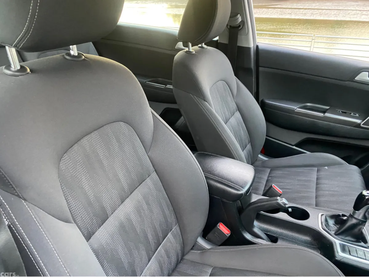 Kia Sportage MPV, Diesel, 2016, Silver