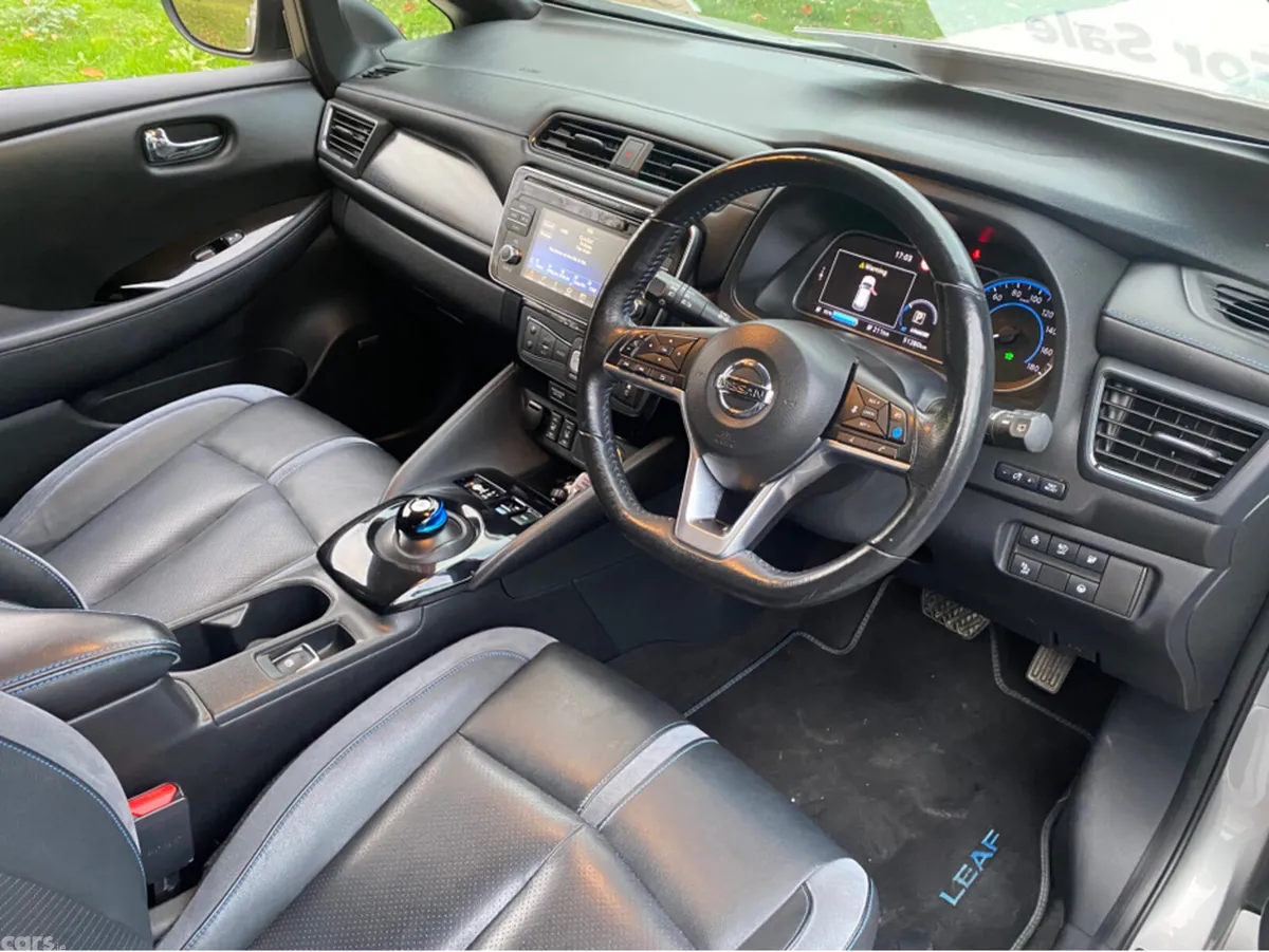 Nissan Leaf Hatchback, Electric, 2018, Grey