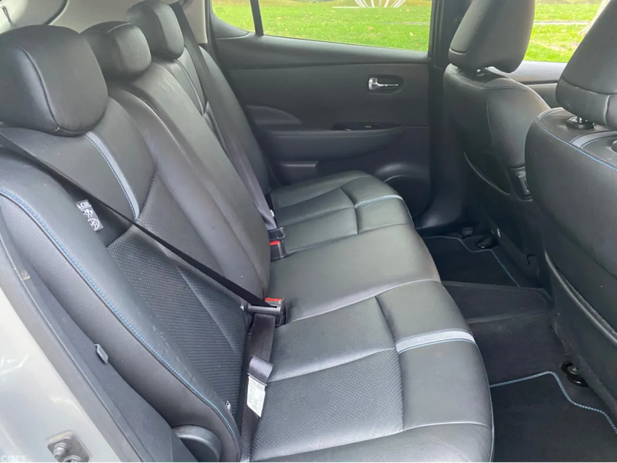 Nissan Leaf Hatchback, Electric, 2018, Grey