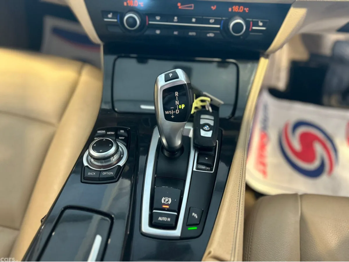 BMW 5-Series Saloon, Diesel, 2014, Grey