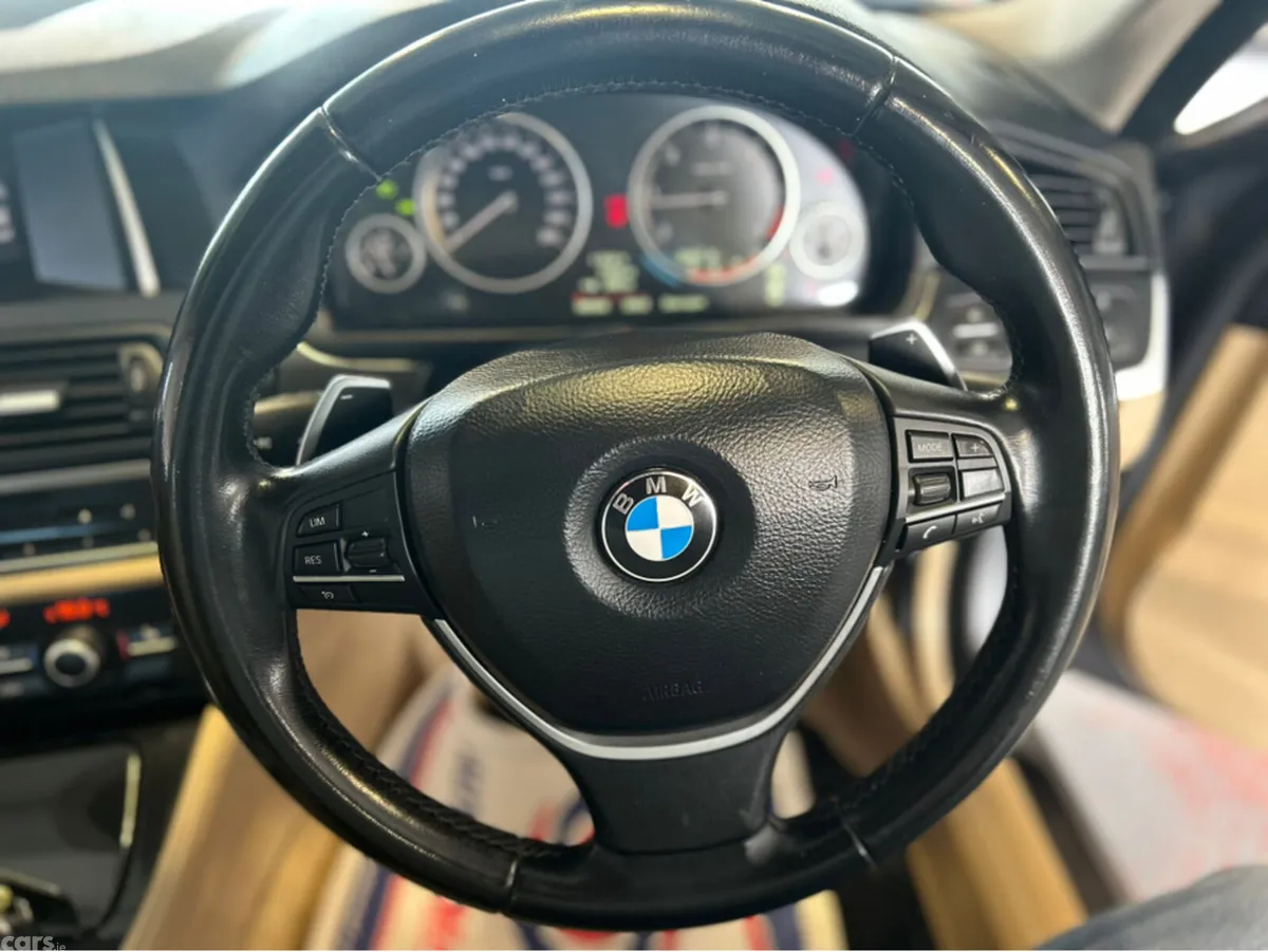 BMW 5-Series Saloon, Diesel, 2014, Grey