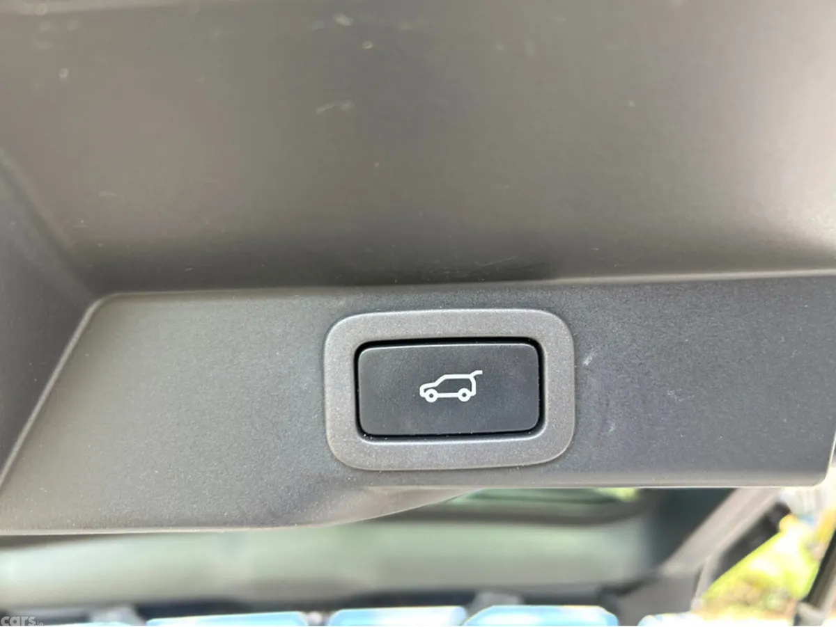 Land Rover Range Rover Sport Estate, Diesel, 2018, Black
