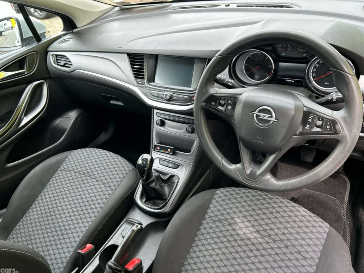 Opel Astra Estate, Diesel, 2017, Grey
