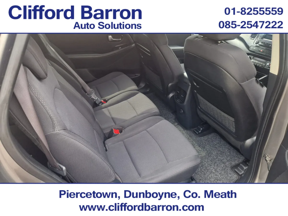 Kia Carens MPV, Diesel, 2015, Silver
