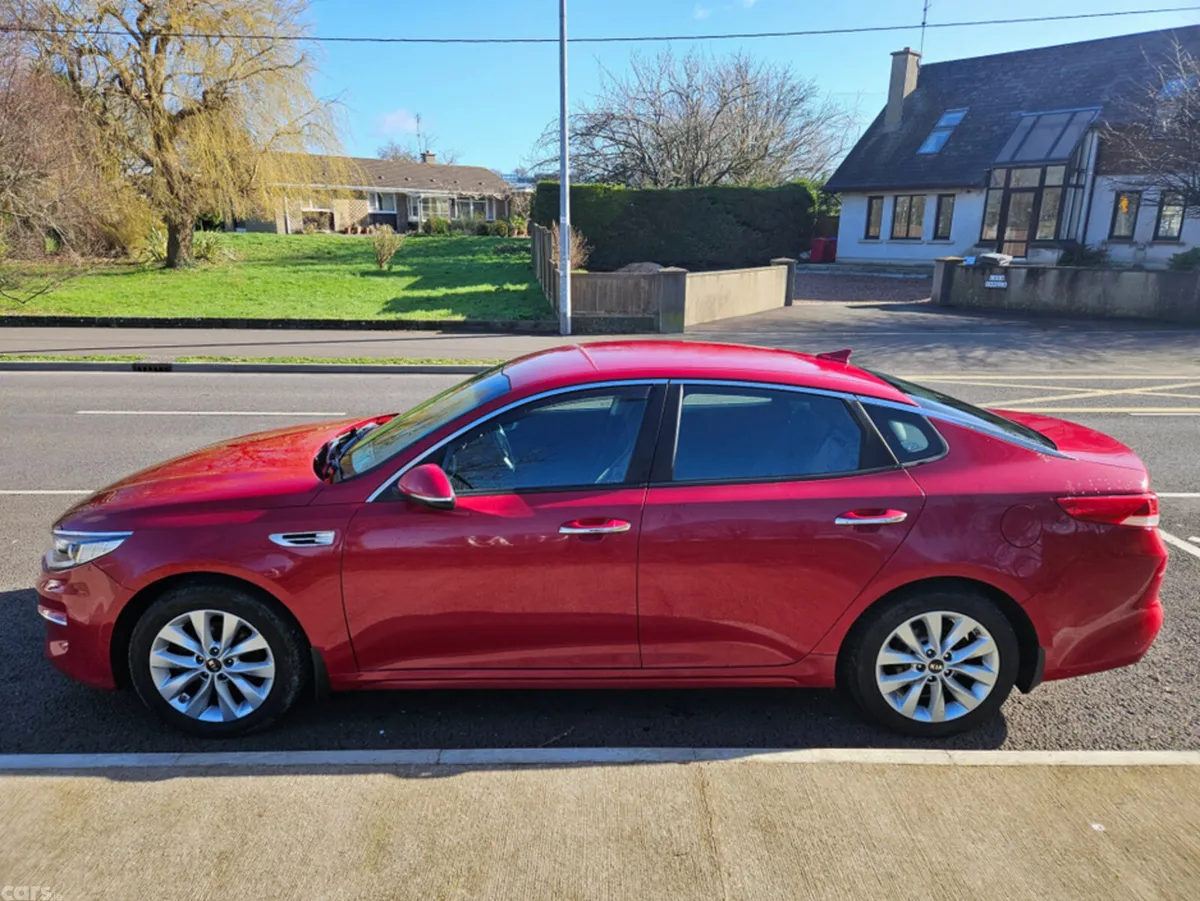 Kia Optima Saloon, Diesel, 2016, Red