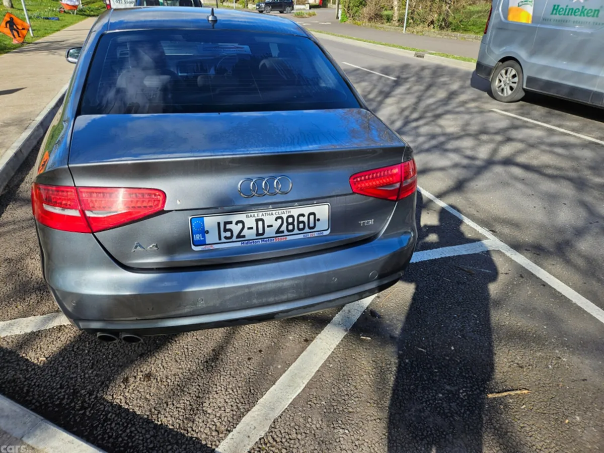 Audi A4 Saloon, Diesel, 2015, Grey