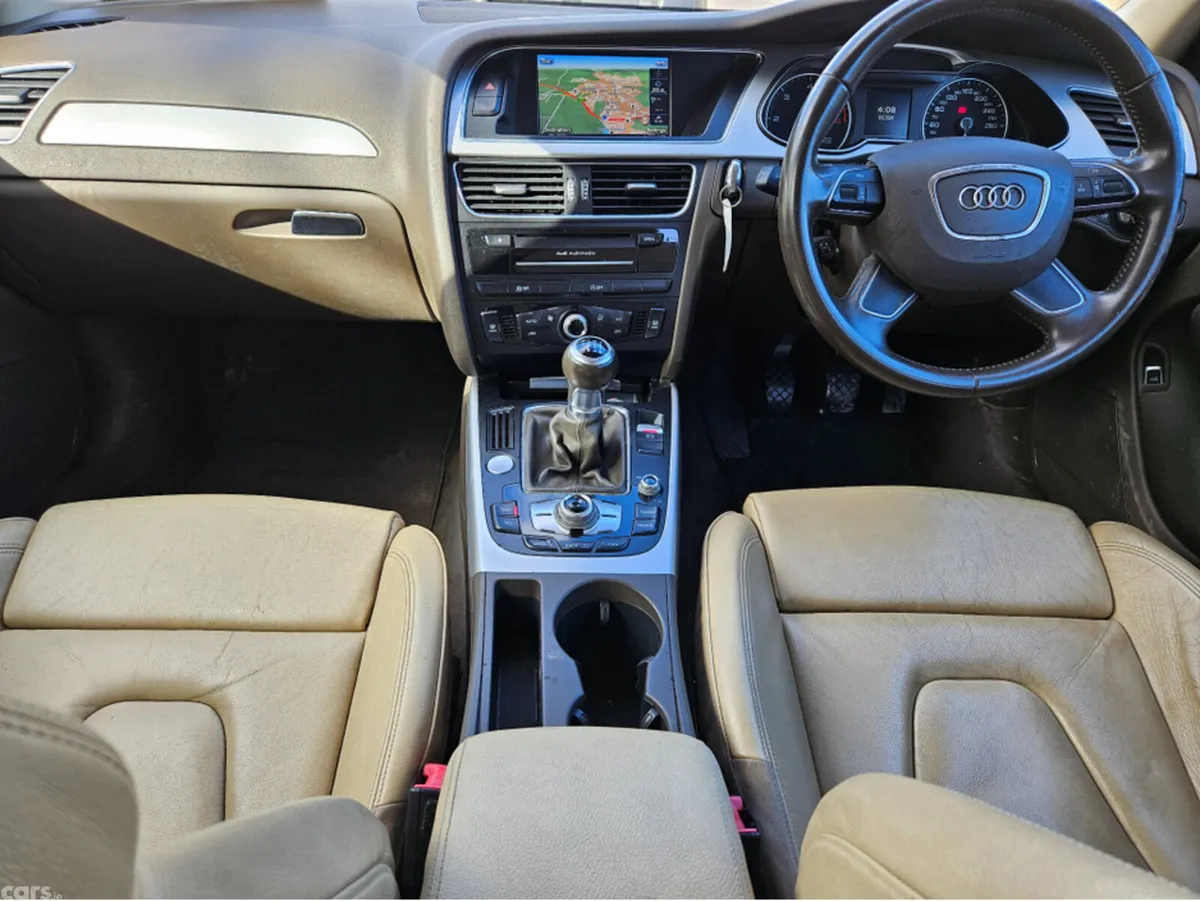 Audi A4 Saloon, Diesel, 2015, Grey