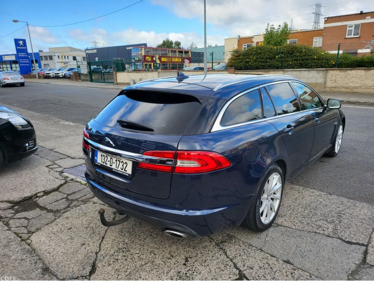 Jaguar XF Estate, Diesel, 2013, Blue