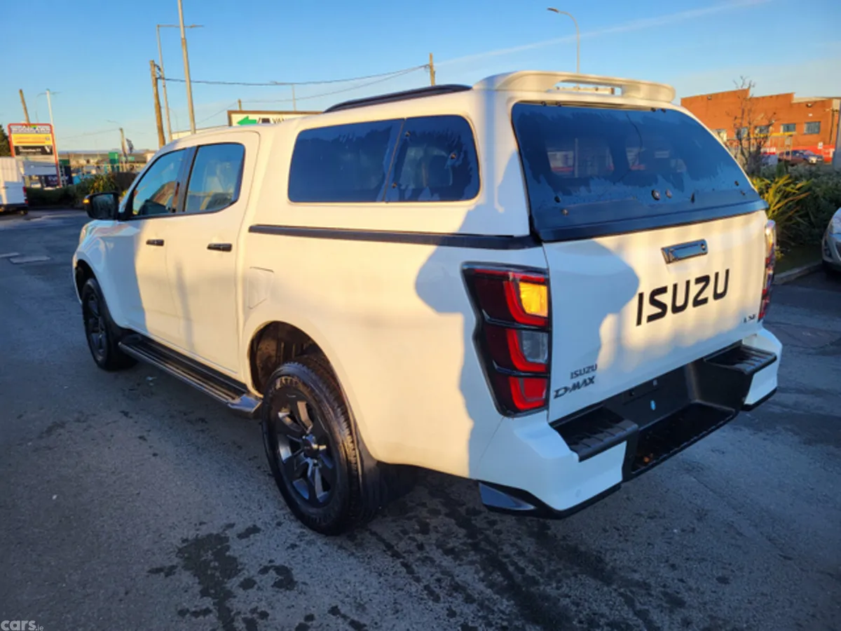 Isuzu D-Max Pick Up, Diesel, 2027, White