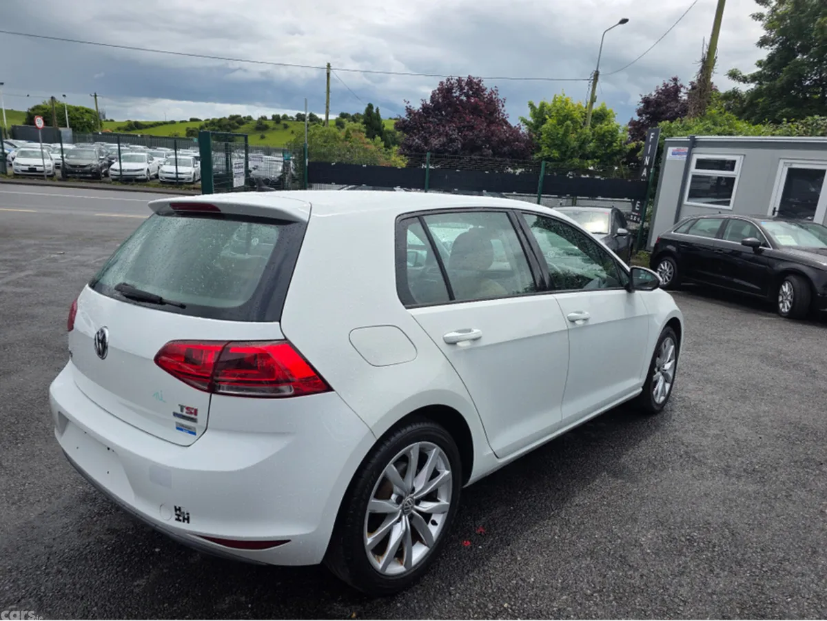 Volkswagen Golf Hatchback, Petrol, 2014, White