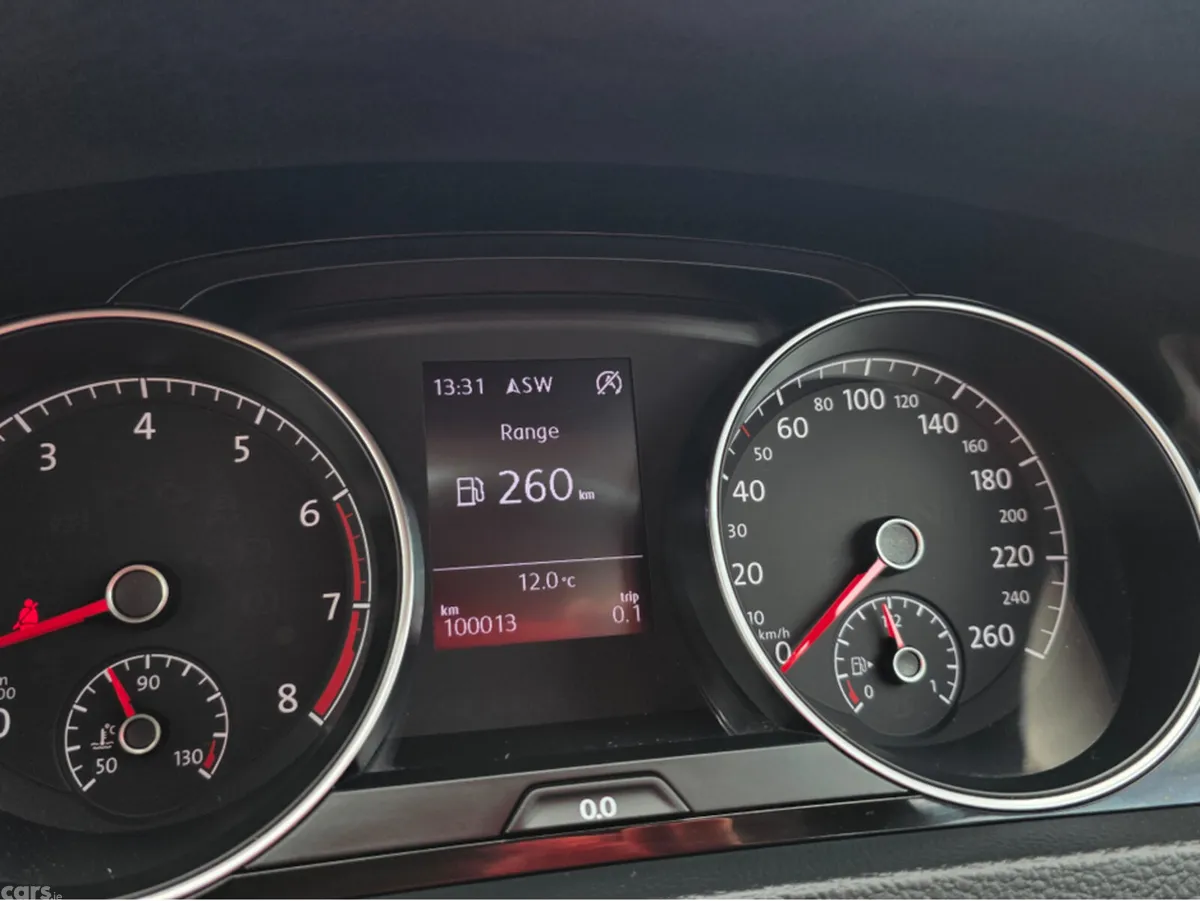 Volkswagen Golf Hatchback, Petrol, 2014, White