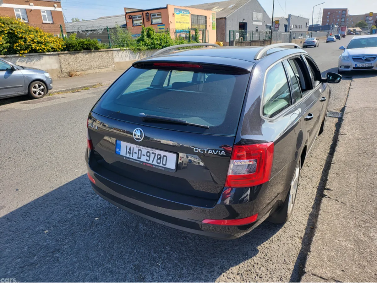 Skoda Octavia Estate, Diesel, 2014, Black
