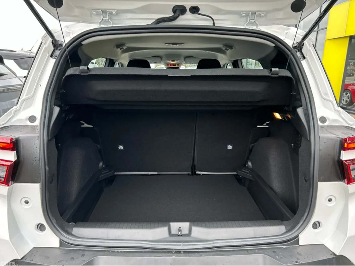 Opel Frontera SUV, Petrol Hybrid, 2026, White