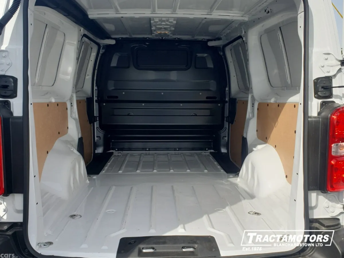 Fiat Scudo Van, Diesel, 2026, White