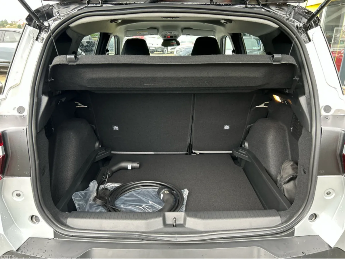 Opel Frontera SUV, Electric, 2026, Silver