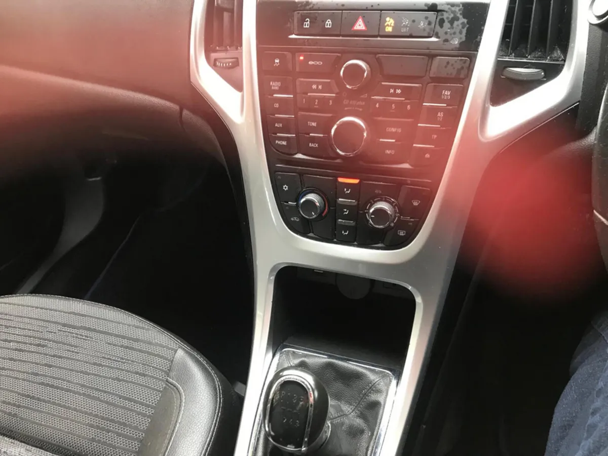 Opel Astra Hatchback, Diesel, 2015, Grey