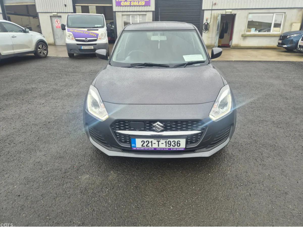 Suzuki Swift Hatchback, Petrol, 2022, Grey