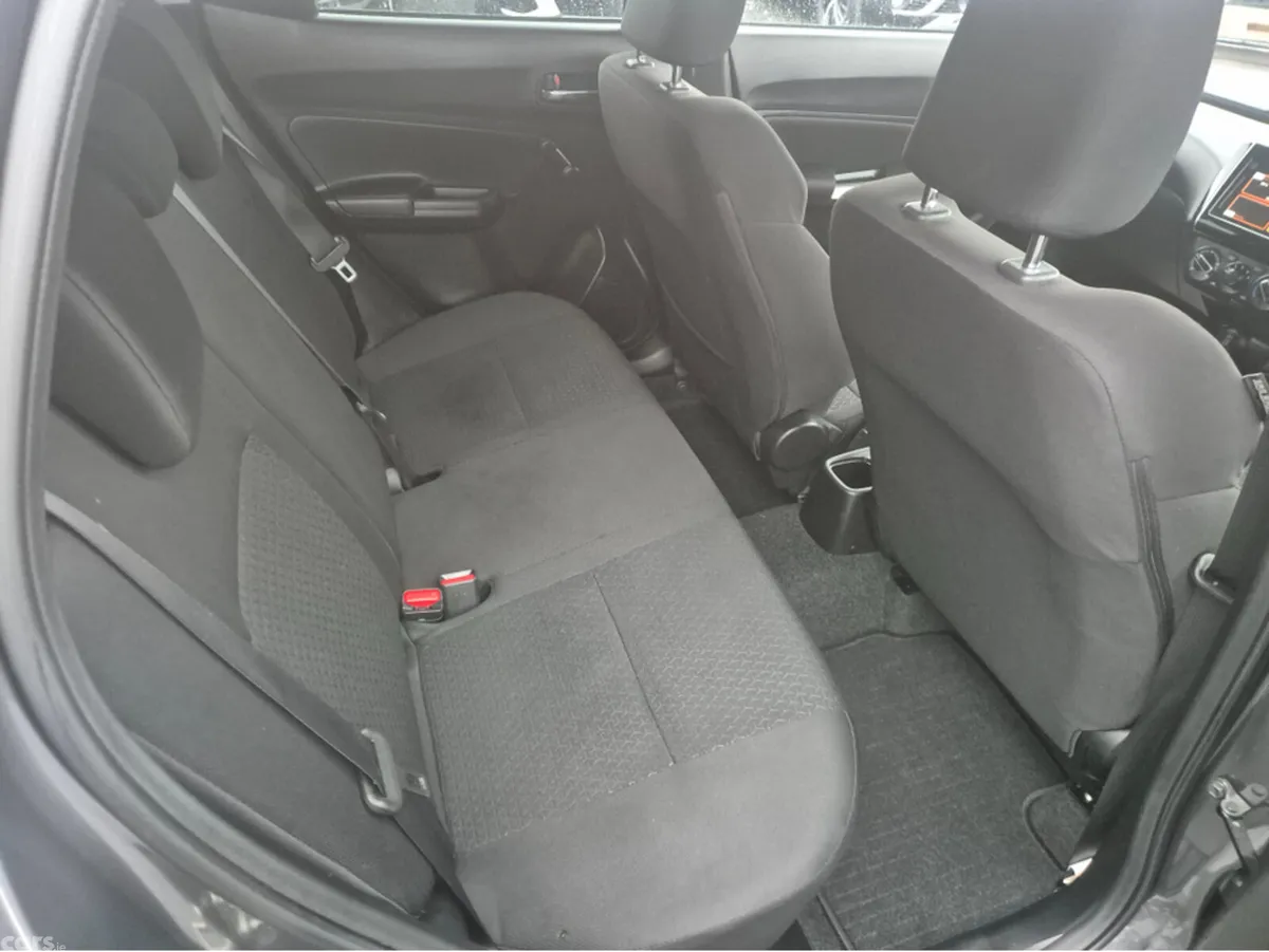 Suzuki Swift Hatchback, Petrol, 2022, Grey