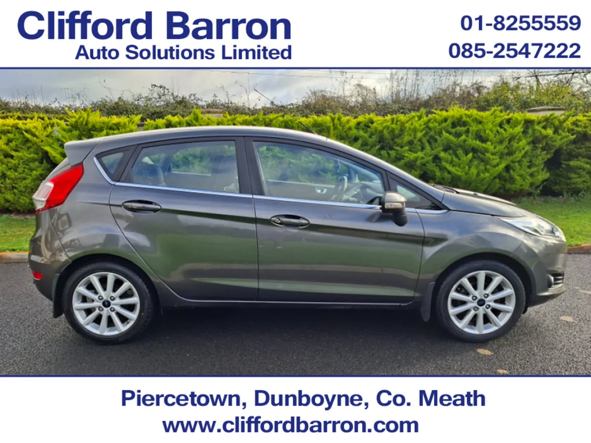 Ford Fiesta Hatchback, Petrol, 2016, Grey