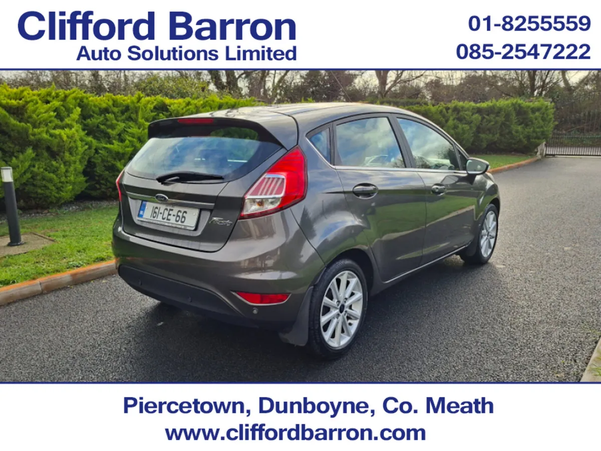 Ford Fiesta Hatchback, Petrol, 2016, Grey