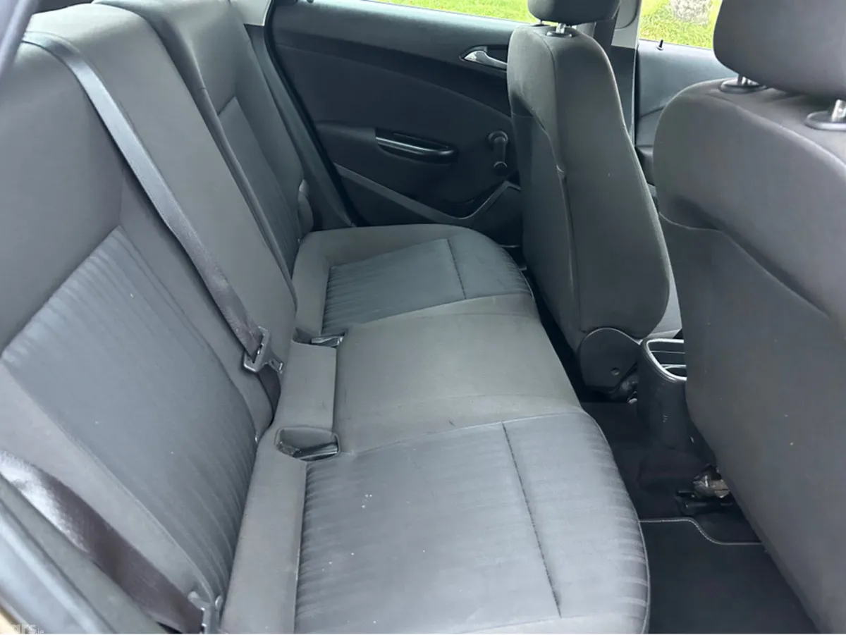 Opel Astra Saloon, Petrol, 2013, Bronze