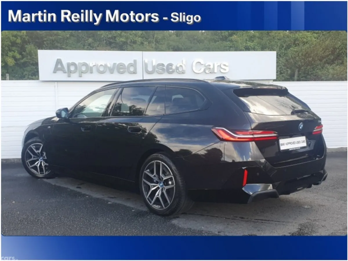 BMW 5-Series Estate, Petrol Plug-in Hybrid, 2025, Black