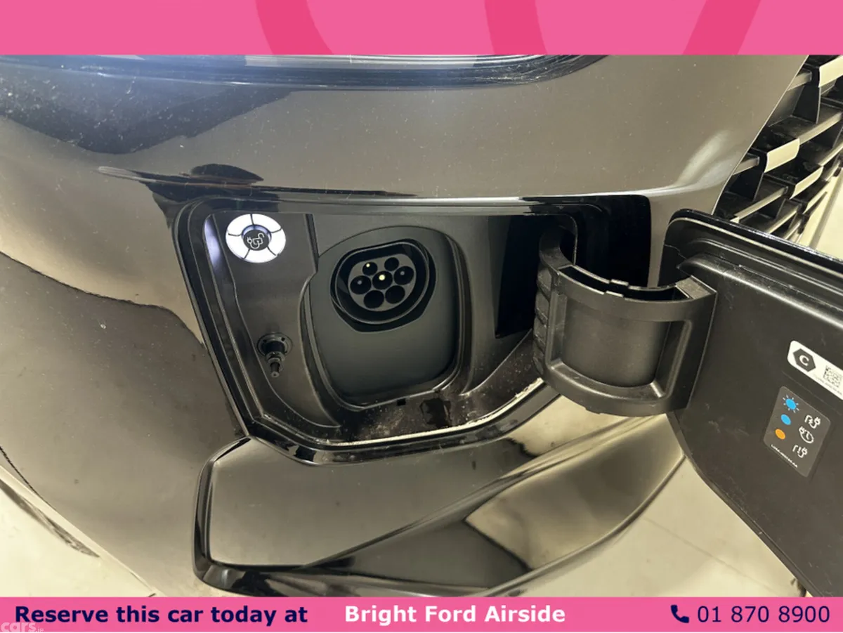 Ford Tourneo Custom Van, Diesel, 2025, Black