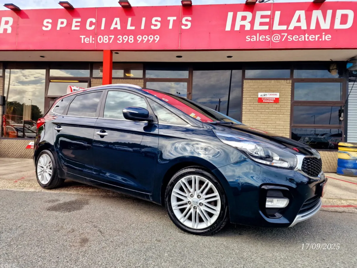 Kia Carens MPV, Diesel, 2018, Blue