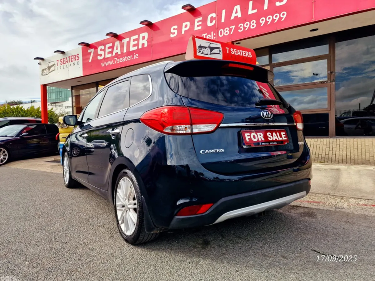 Kia Carens MPV, Diesel, 2018, Blue