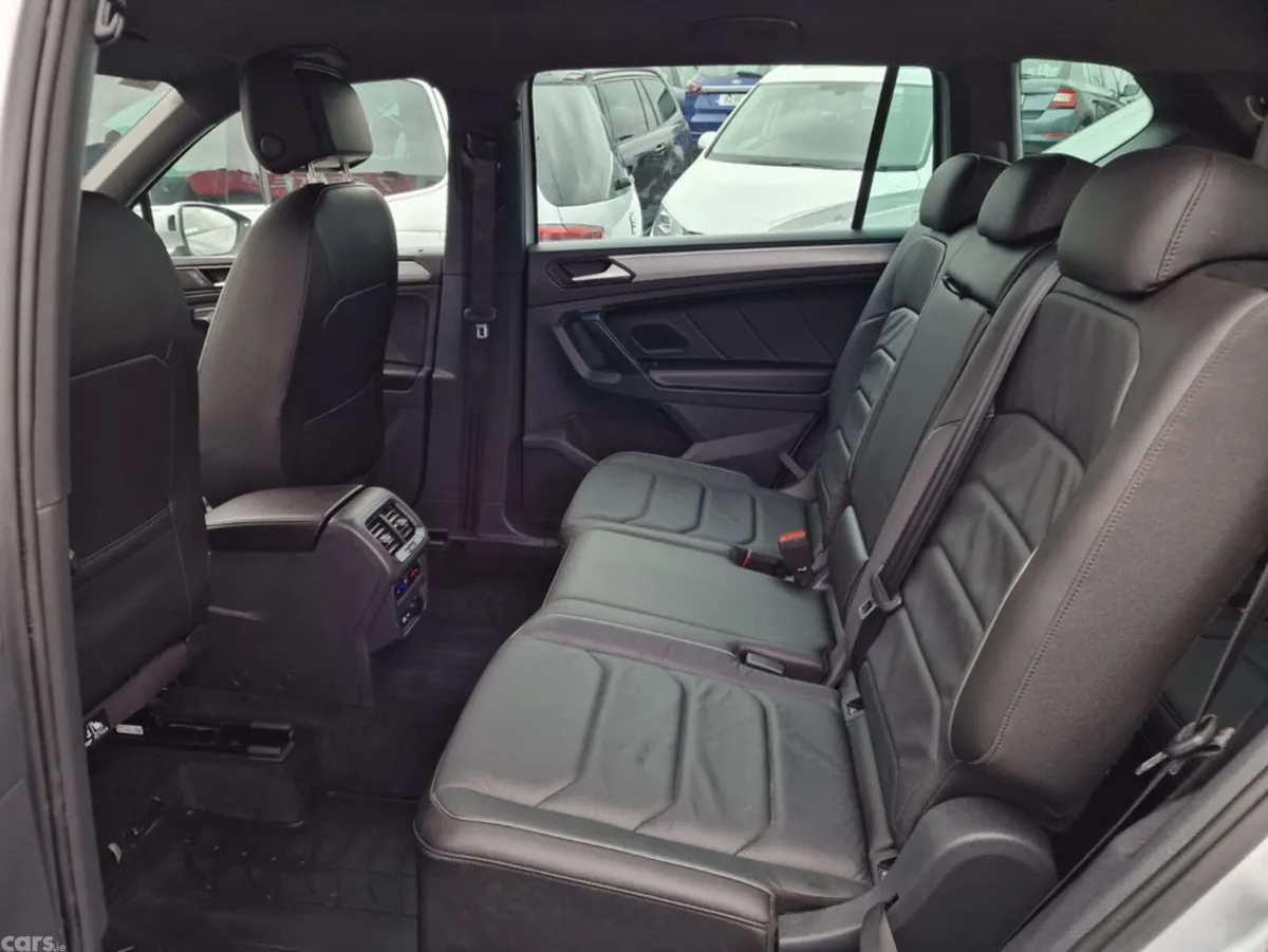 Volkswagen Tiguan Allspace Estate, Diesel, 2021, Grey