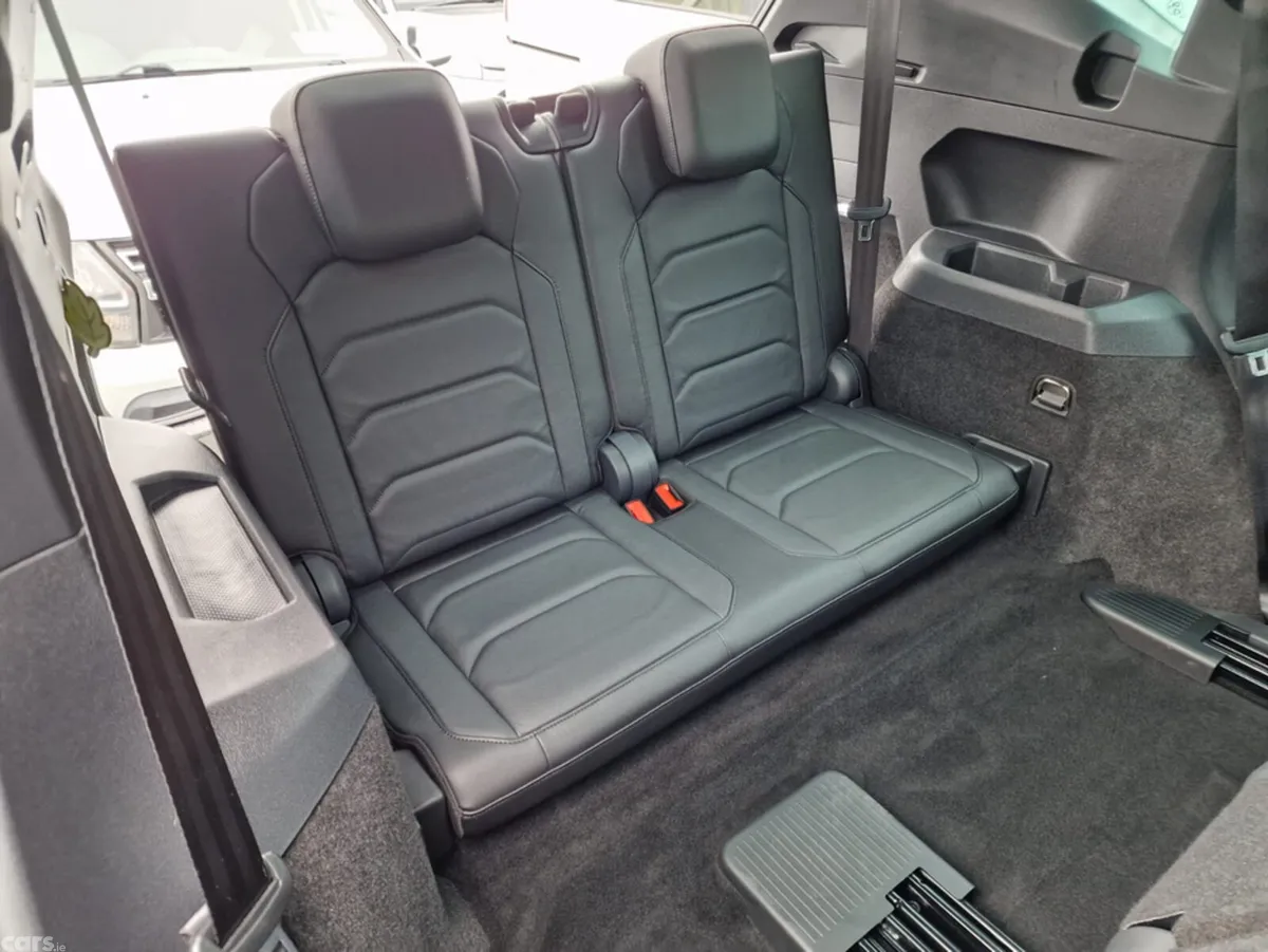 Volkswagen Tiguan Allspace Estate, Diesel, 2021, Grey