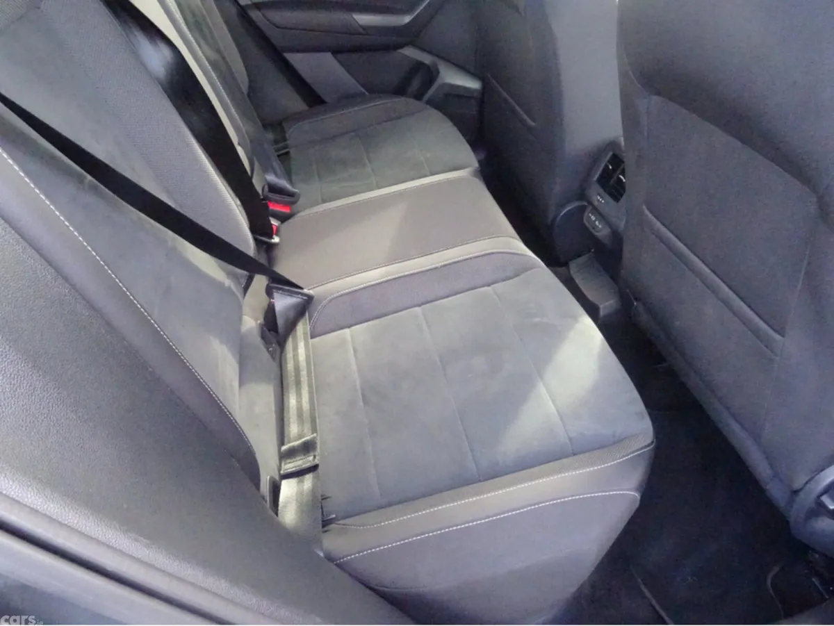 Volkswagen T-Roc SUV, Petrol, 2023, Grey