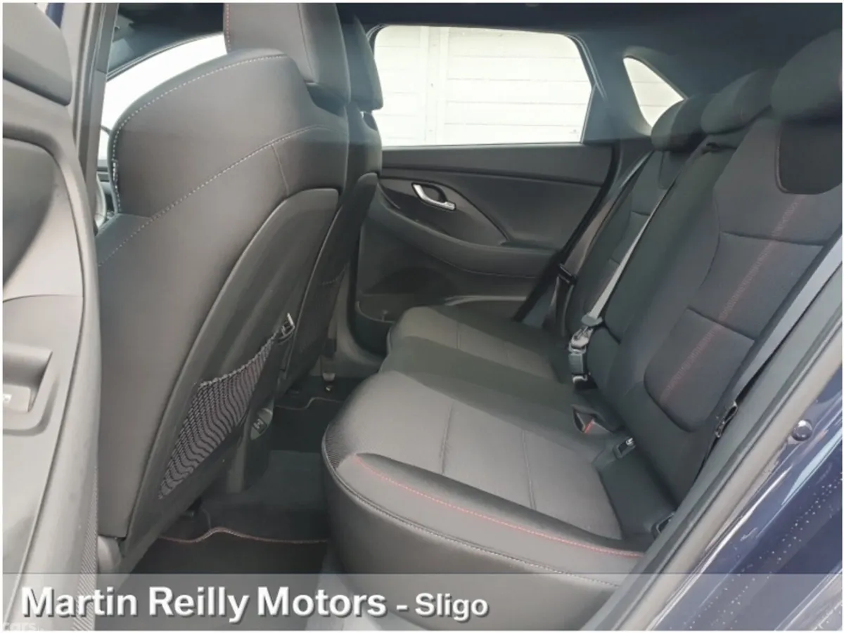 Hyundai i30 Hatchback, Petrol, 2025, Blue