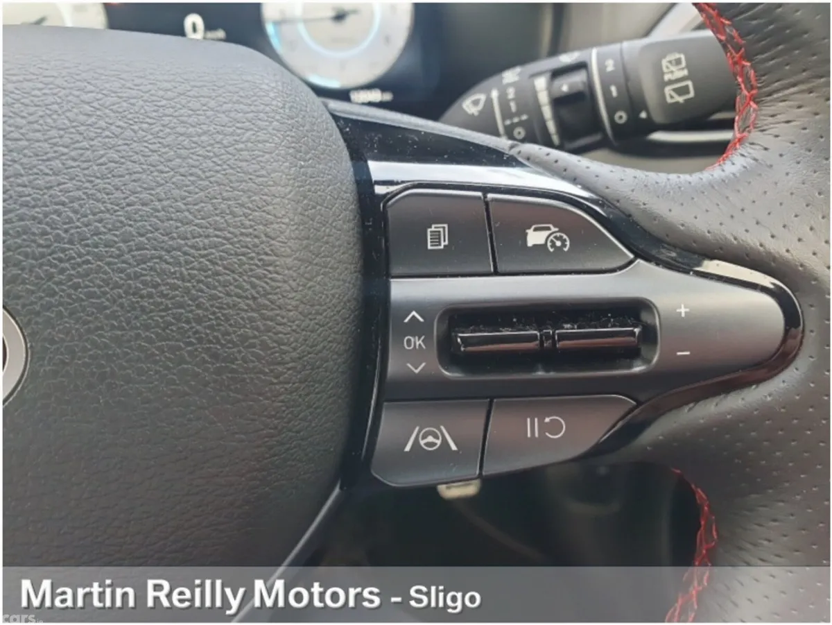 Hyundai i30 Hatchback, Petrol, 2025, Blue