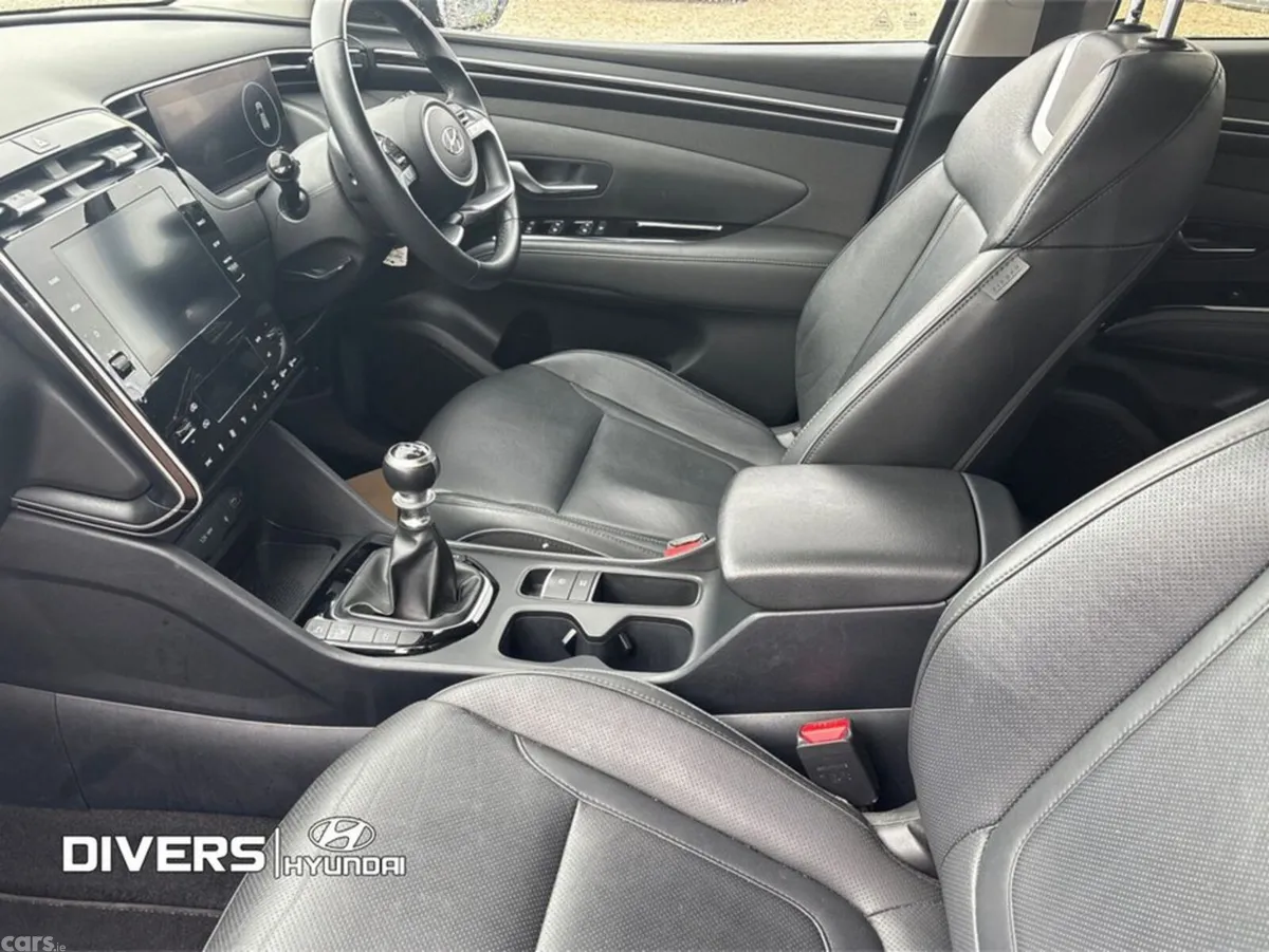 Hyundai Tucson MPV, Diesel, 2022, Blue