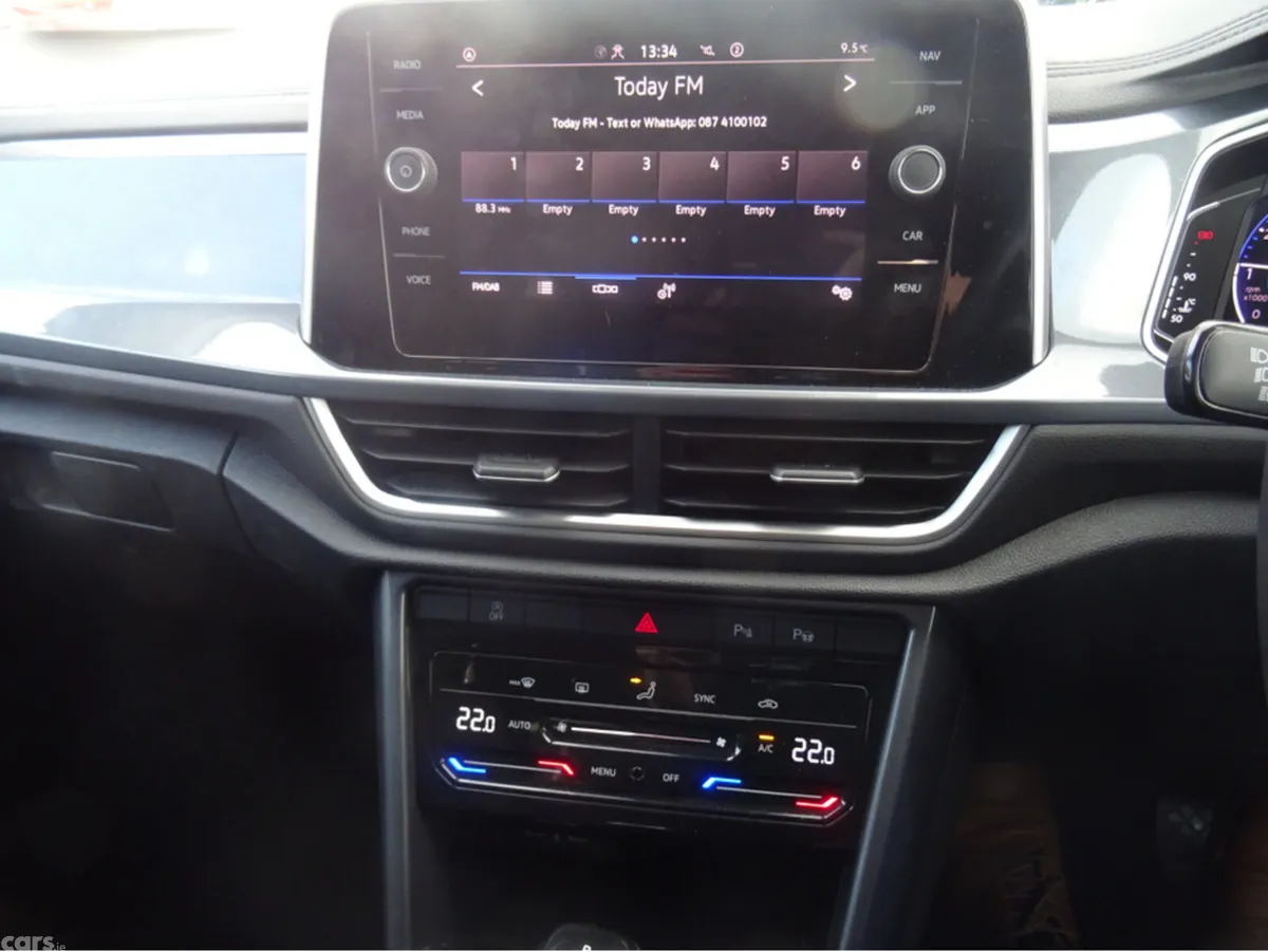 Volkswagen T-Roc Estate, Petrol, 2023, Red