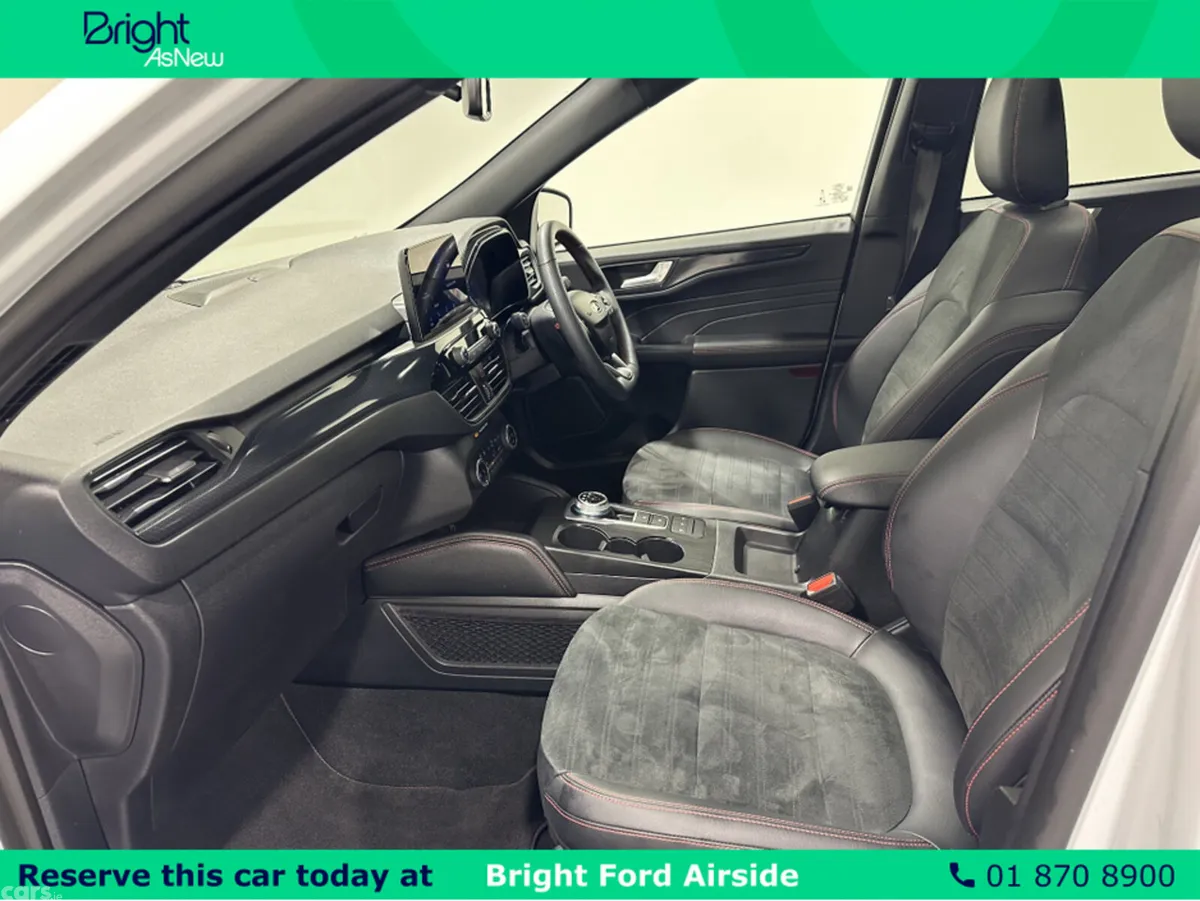Ford Kuga MPV, Petrol Plug-in Hybrid, 2023, White