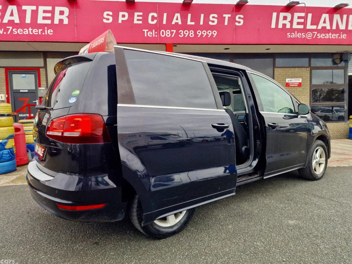 Volkswagen Sharan MPV, Petrol, 2018, Black