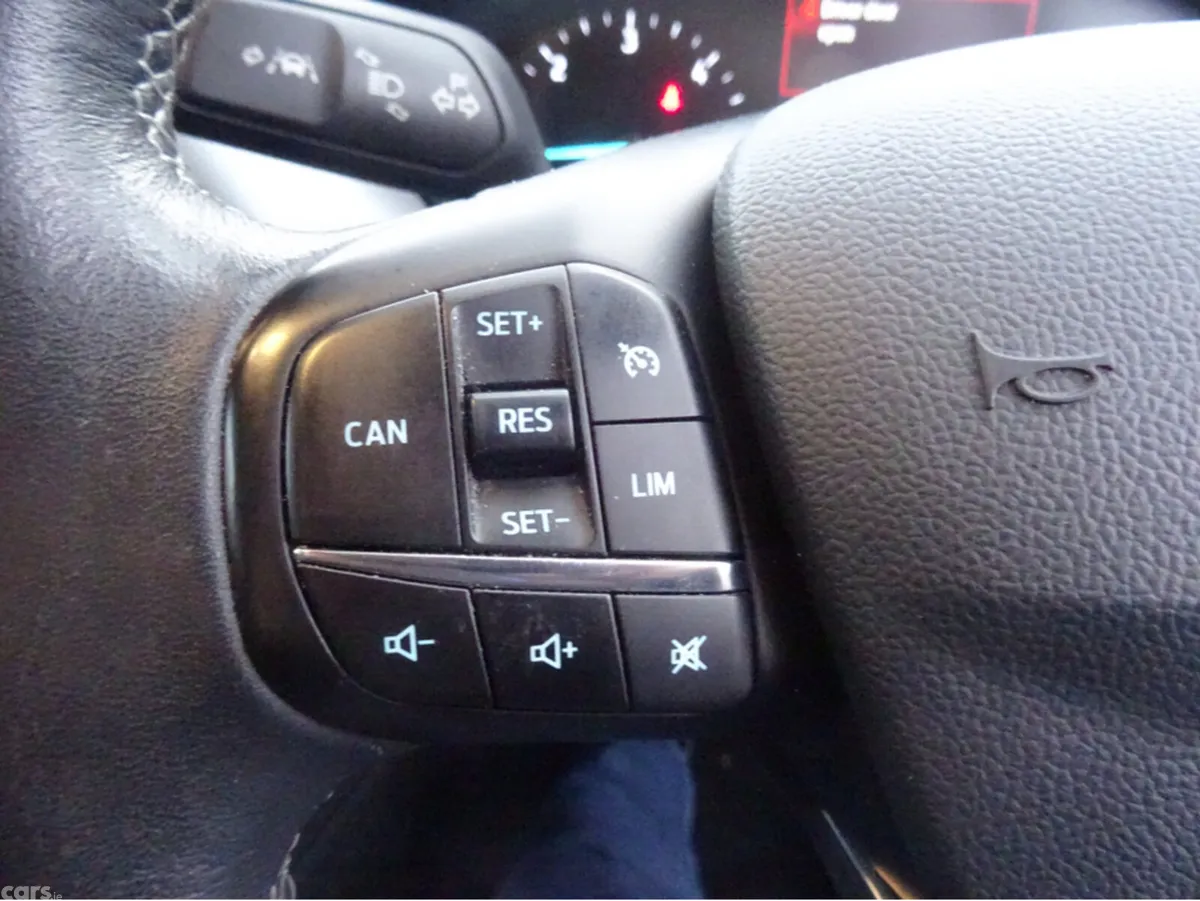 Ford Focus Hatchback, Diesel, 2019, Black