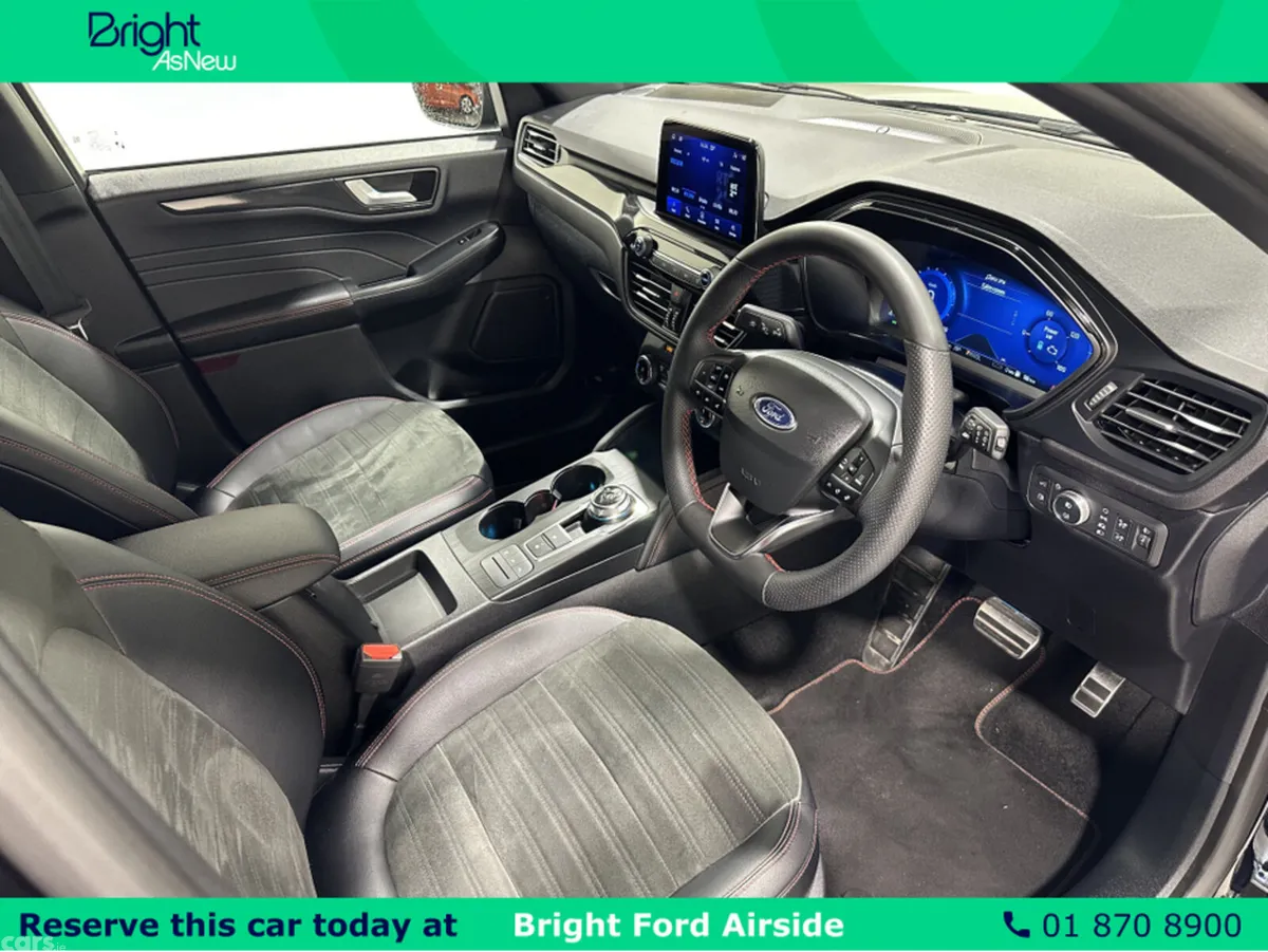 Ford Kuga MPV, Petrol Plug-in Hybrid, 2023, Black
