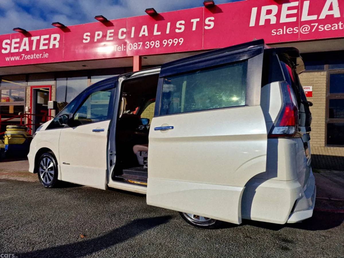 Nissan Serena MPV, Petrol Hybrid, 2019, White