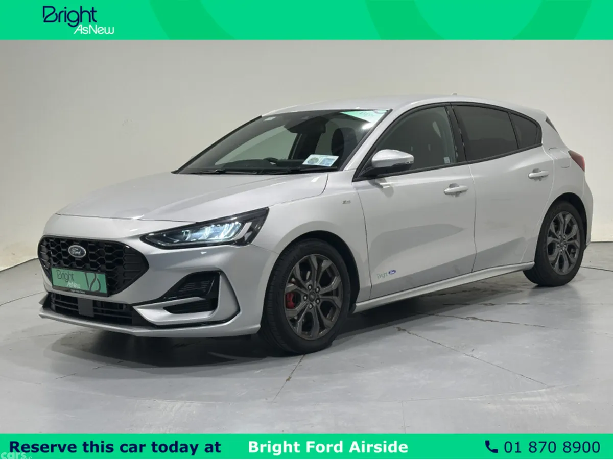 Ford Focus Hatchback, Petrol Hybrid, 2025, Grey