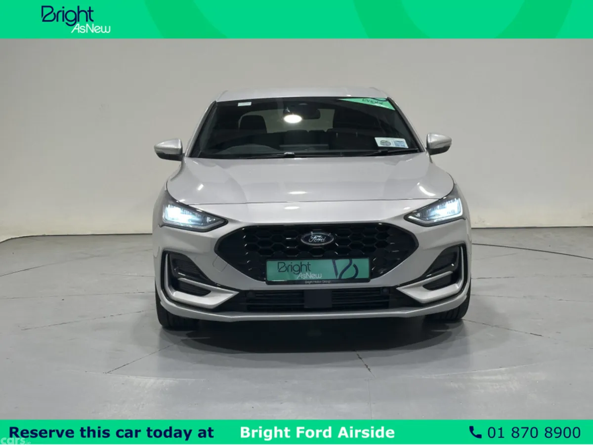 Ford Focus Hatchback, Petrol Hybrid, 2025, Grey