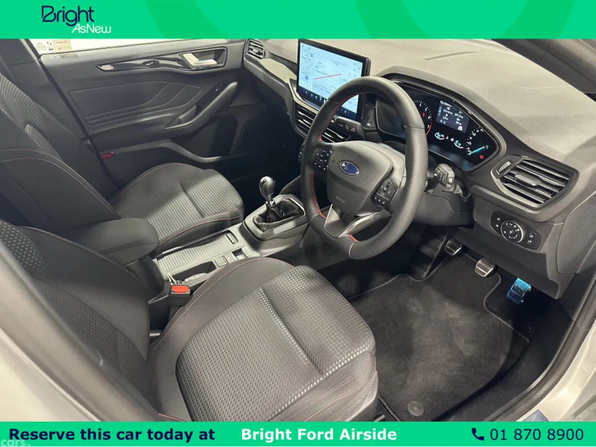 Ford Focus Hatchback, Petrol Hybrid, 2025, Grey