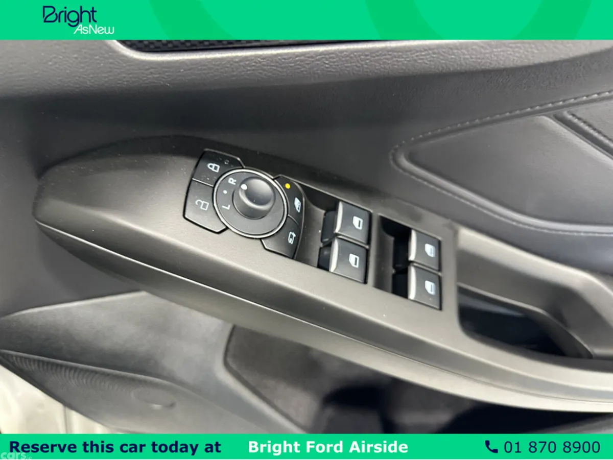 Ford Focus Hatchback, Petrol Hybrid, 2025, Grey