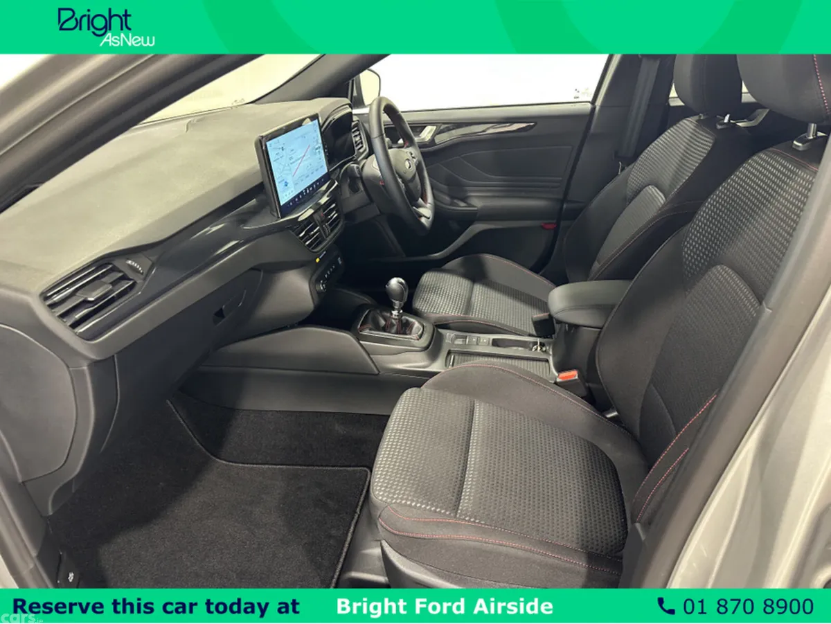 Ford Focus Hatchback, Petrol Hybrid, 2025, Grey