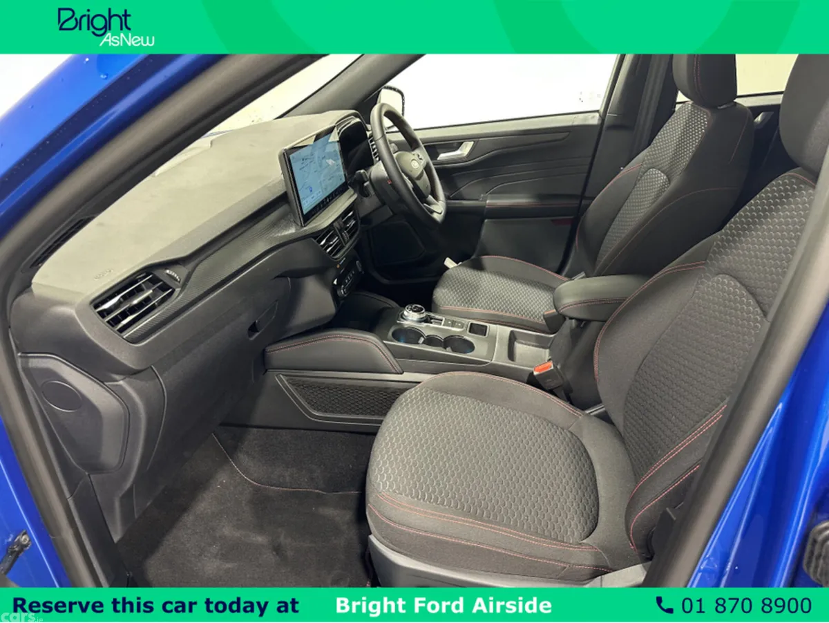 Ford Kuga MPV, Petrol Plug-in Hybrid, 2025, Blue