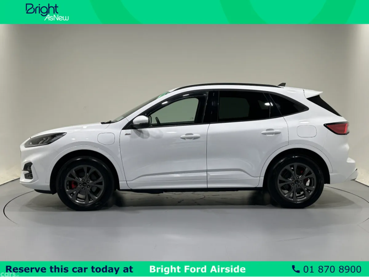 Ford Kuga MPV, Petrol Plug-in Hybrid, 2023, White